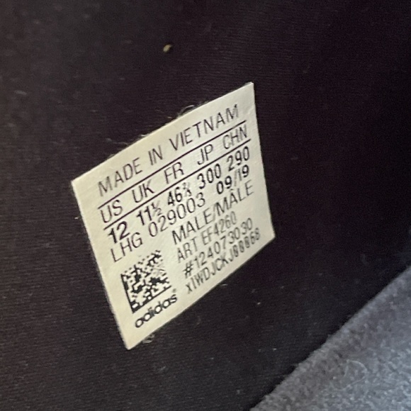 LIKE NEW Adidas Originals NMD_R1 “Japan Heel Glory Green” size 12 mens - Picture 2 of 4